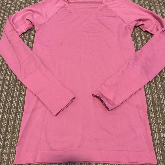 Lululemon long sleeve swiftly - Picture 1 of 3
